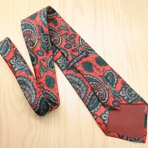 Halston III Mens Red Paisley Tie 100% Silk Made in USA L: 56" W: 3.5"